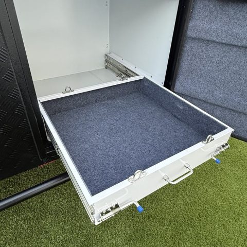 GENERATER SLIDE WITH DOUBLE RUNNERS