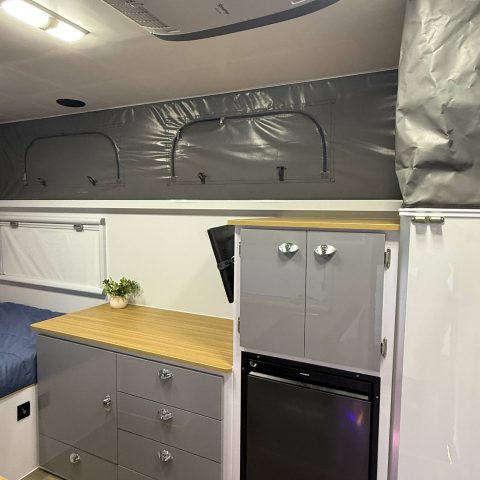 INTERNAL FRIDGE