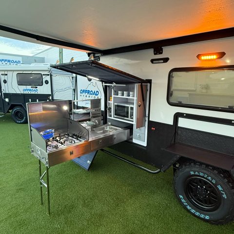 OUTDOOR KITCHEN WITH MICROWAVE 1